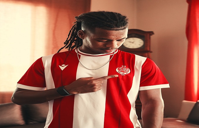 أزمة في خط وسط الوداد.. إصابة مهدي مبارك تربك حسابات موكوينا