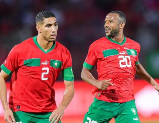 حكيمي والكعبي يتألقان في التشكيلة الإفريقية المثالية لعام 2024
