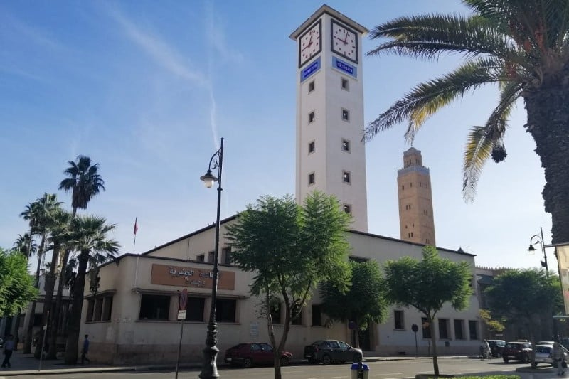 وجدة على صفيح ساخن: قرار توحيد ألوان الواجهات يشعل نقاشاً حول جمالية المدينة