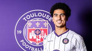 فريق طرابزون سبور التركي يضع اسم ابوخلال في اجندته المقبلة