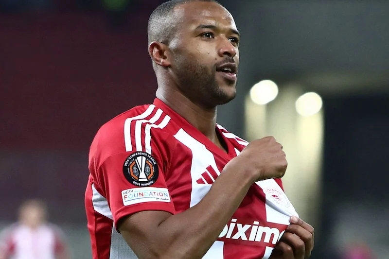 أيوب الكعبي من بين أفضل 10 هدافين في البطولات الأوروبية