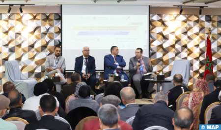 مراقبة المنتجات الغذائية والصناعية والإطار التنظيمي لحماية المستهلك محور النقاش خلال لقاء دراسي بالجامعة المغربية لحقوق المستهلك