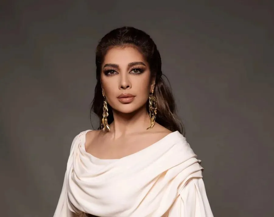 أصالة نصري وجائزة أفضل فنانة ..انتصار فني بروح وطنية