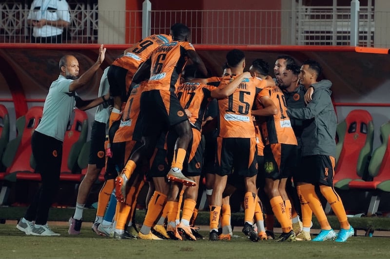 نهضة بركان يكتسح ستيلينبوش ويتصدر مجموعته في كأس الكونفدرالية الإفريقية