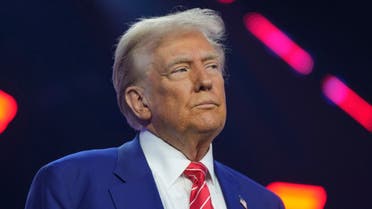 ترامب يلغي الاعتراف بعلامة “X” ويعتمد جنسين فقط في وثائق الحكومة الأميركية