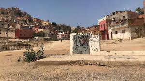 ساكنة حي “عنق الجمل” بسلا بين الإخلاء والتطوير ..و مصير 3000 أسرة على المحك