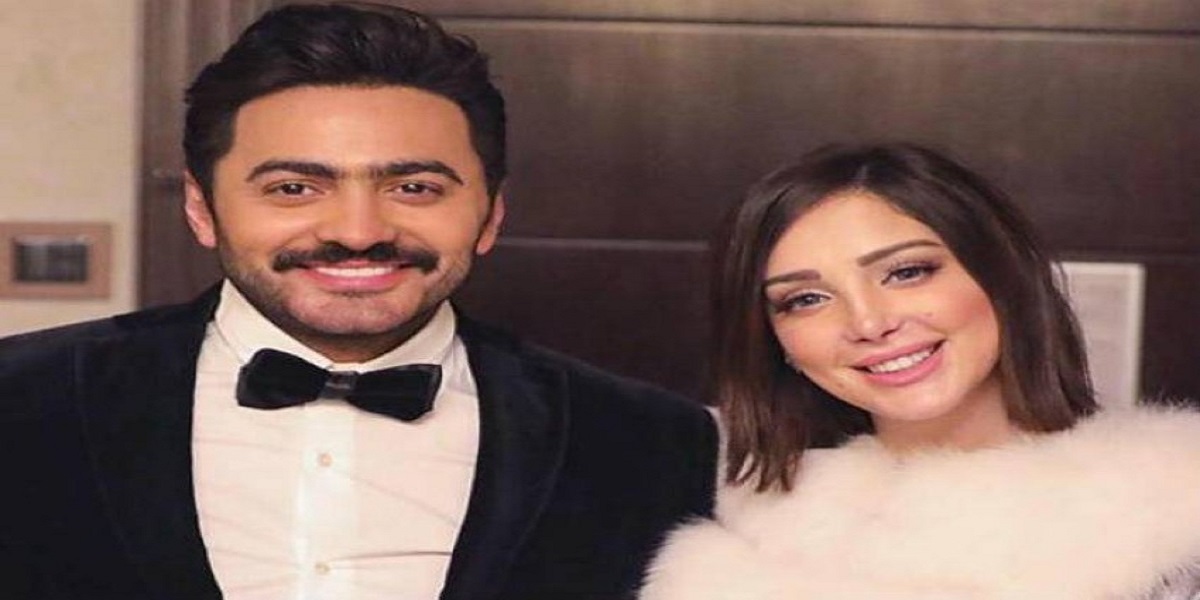 تامر حسني يتفادى الرد على إمكانية رجوعه إلى طليقته