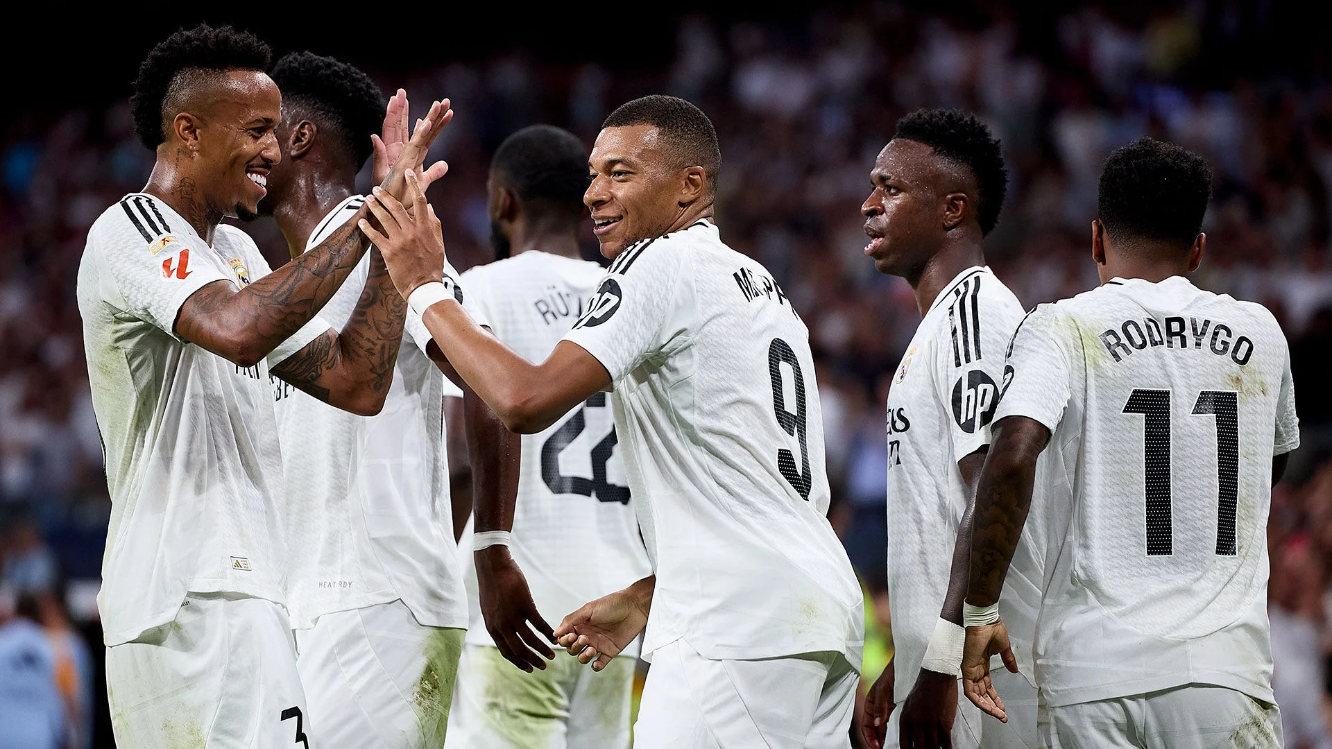 أنشيلوتي يكشف قائمة ريال مدريد لمواجهة ليجانيس في كأس الملك