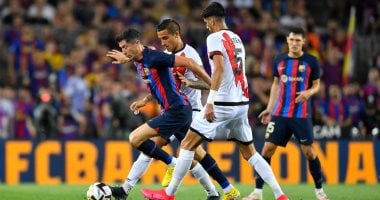 برشلونة يقتنص صدارة الليجا بفوز قاتل على رايو فاليكانو