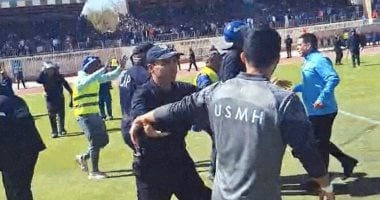 أعمال شغب تلغي مباراة في الدوري الجزائري.. والاتحاد يستنكر