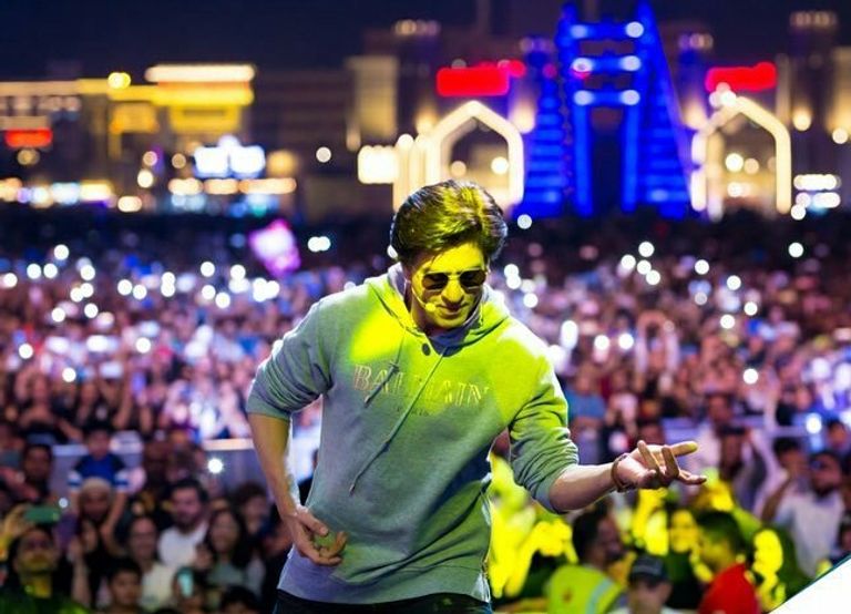 شاروخان يشعل حماس جمهوره ويكشف عن فيلمه الجديد “King”