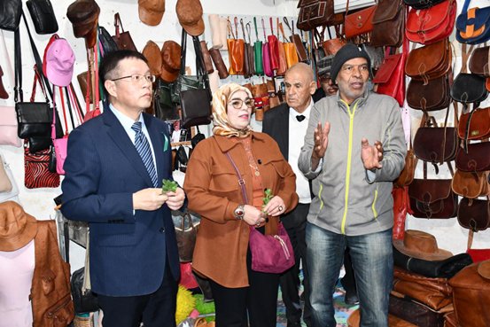 تعزيز التعاون المغربي الصيني: زيارة رسمية لسفير الصين إلى تارودانت