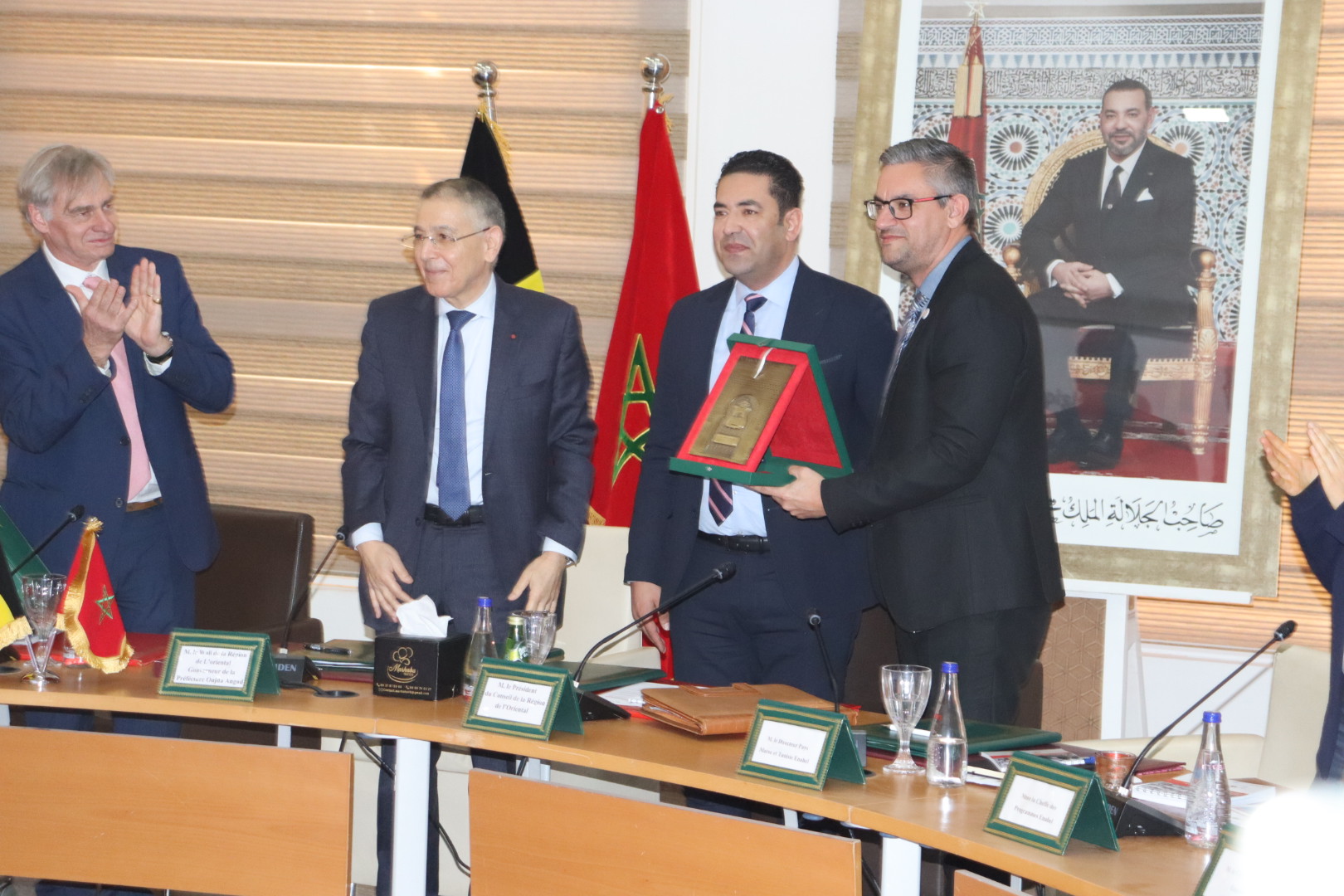 توقيع مذكرة تفاهم وتعاون بين المسؤولين بجهة الشرق والوفد البلجيكي .. من أهدافها تنمية المنطقة والعناية بالشباب والفئات المهمشة