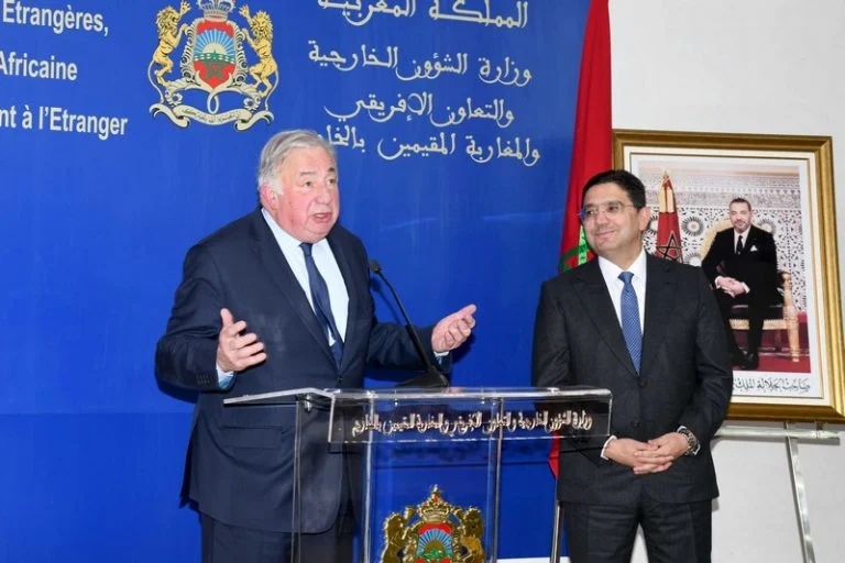 رئيس مجلس الشيوخ الفرنسي يؤكد دعم باريس لمغربية الصحراء من العيون