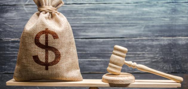 الفساد يكلف المغرب 50 مليار درهم سنويًا.. والجمعيات الحقوقية في مرمى التقييد