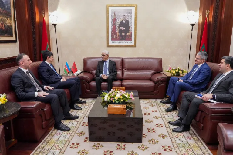 تعزيز العلاقات المغربية الأذربيجانية: مباحثات برلمانية لتعزيز التعاون