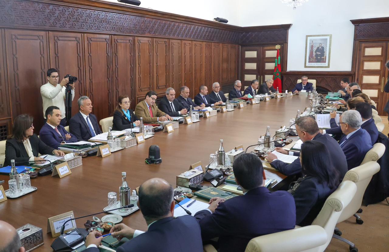 مجلس الحكومة يناقش حصيلة العمل البرلماني واتفاقيات التعاون