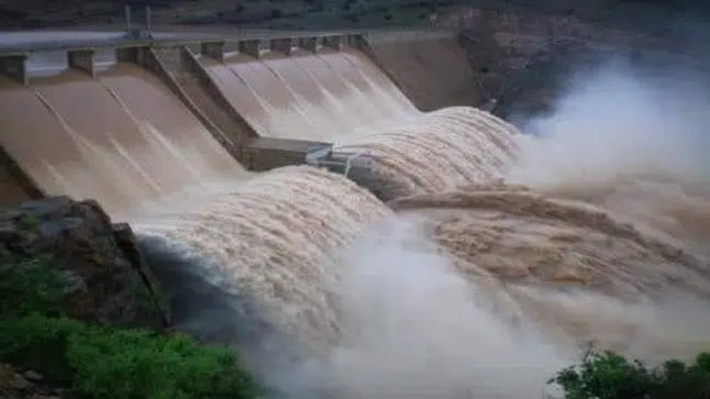 التساقطات المطرية تنعش مخزون السدود وترفع نسبة الملء إلى 27.77%