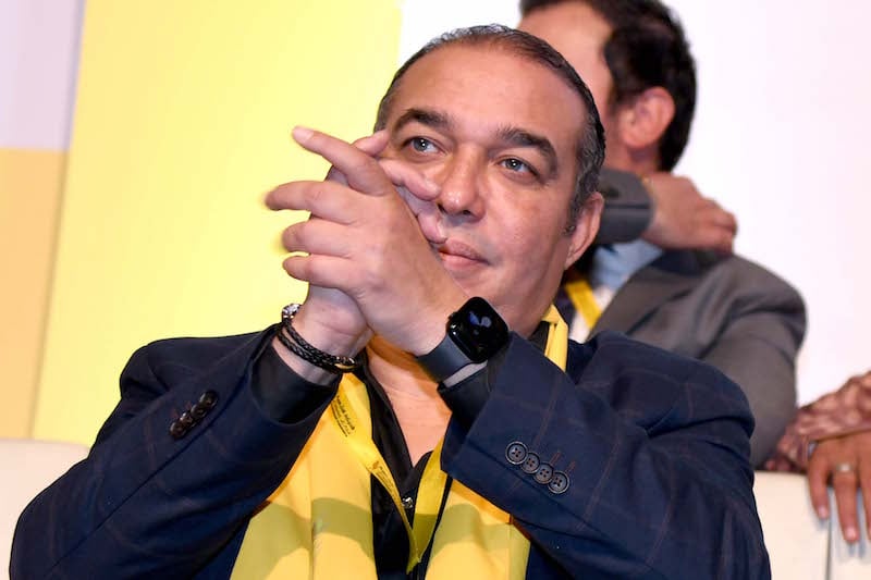 أوزين يهاجم الحكومة: أين تسقيف المحروقات؟ ومجلس المنافسة في قفص الاتهام