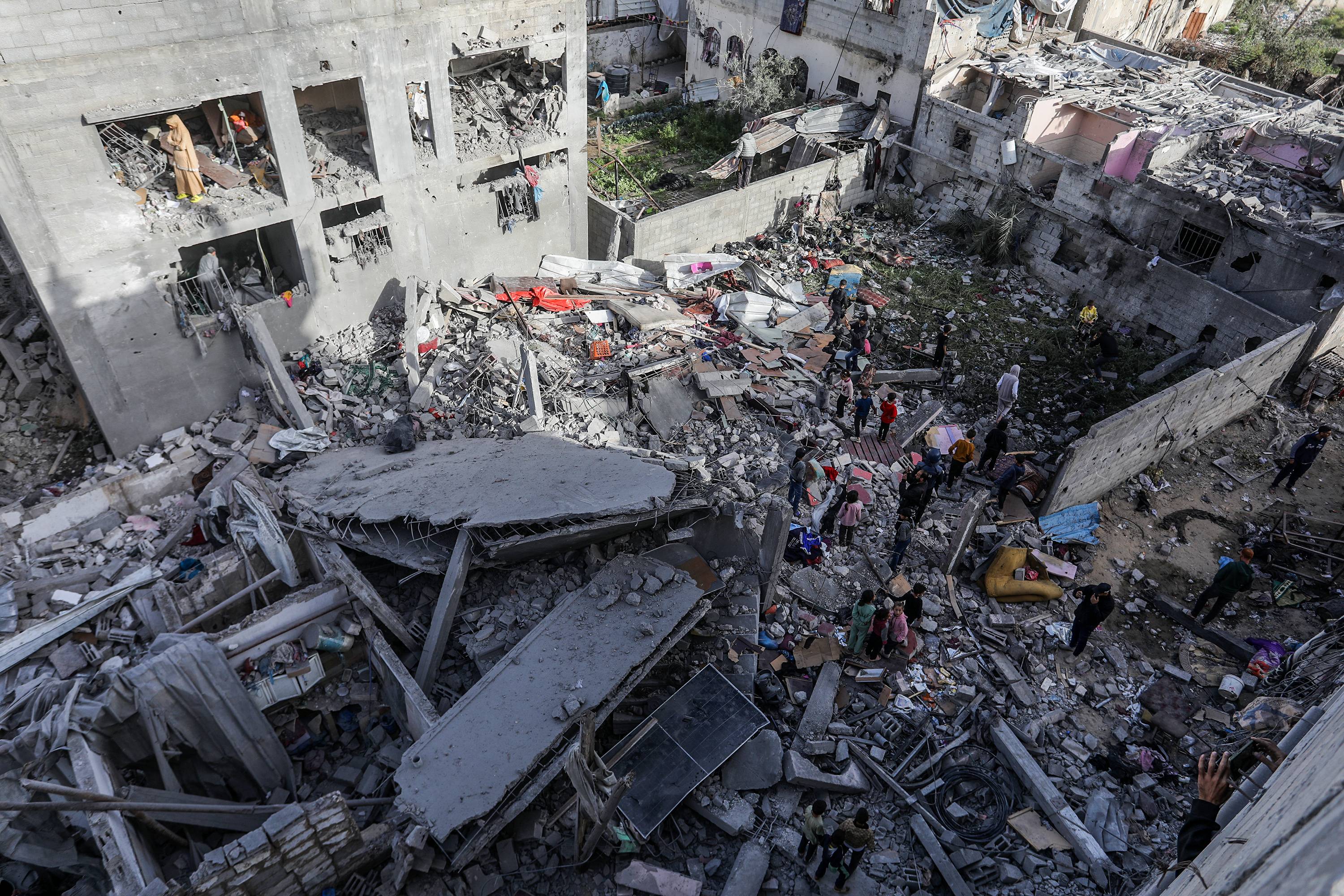 تصعيد خطير في غزة: إسرائيل توسّع عملياتها وتستهدف مناطق مدنية