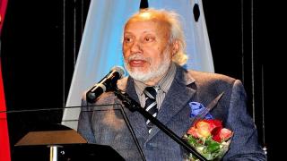 حزن واسع في الوسط الفني المغربي بعد رحيل الفنان عبد القادر مطاع